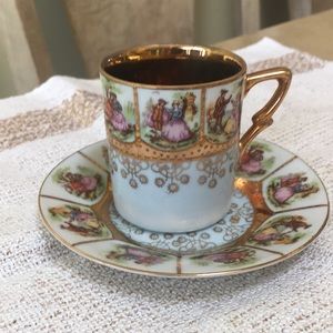 Beautiful vintage 24 k gold coffee cup and saucer